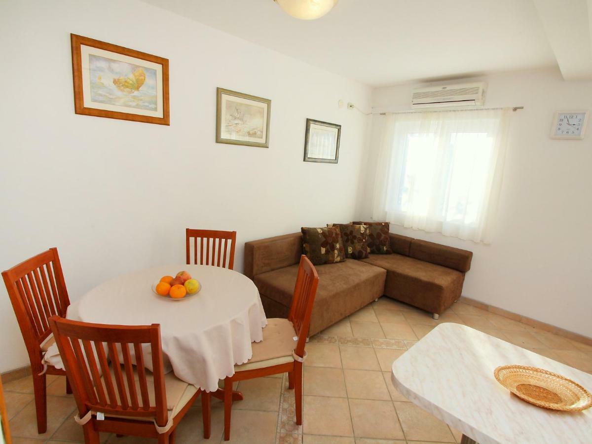 Rogač Holiday Home Parunov By Interhome מראה חיצוני תמונה